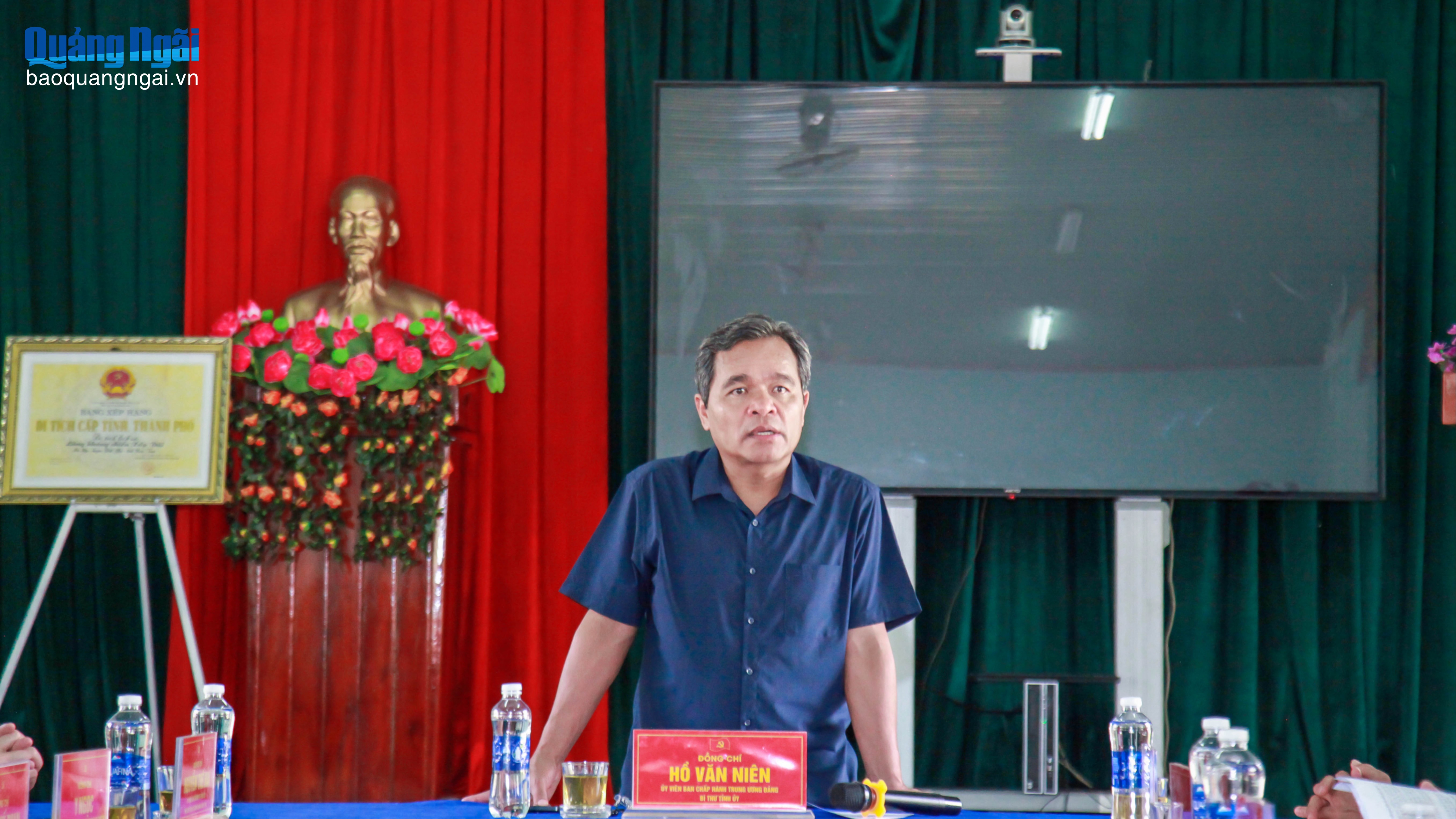 Nhanh chóng khôi phục sản xuất, ổn định đời sống người dân