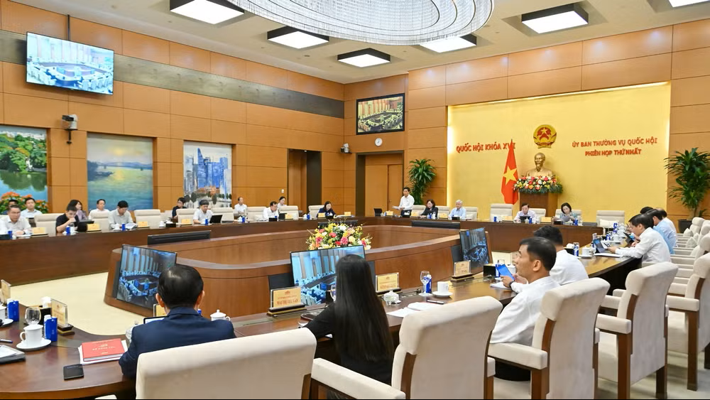 Ủy ban Thường vụ Quốc hội cho ý kiến việc chuẩn bị Kỳ họp thứ 2, Quốc hội khóa XVI