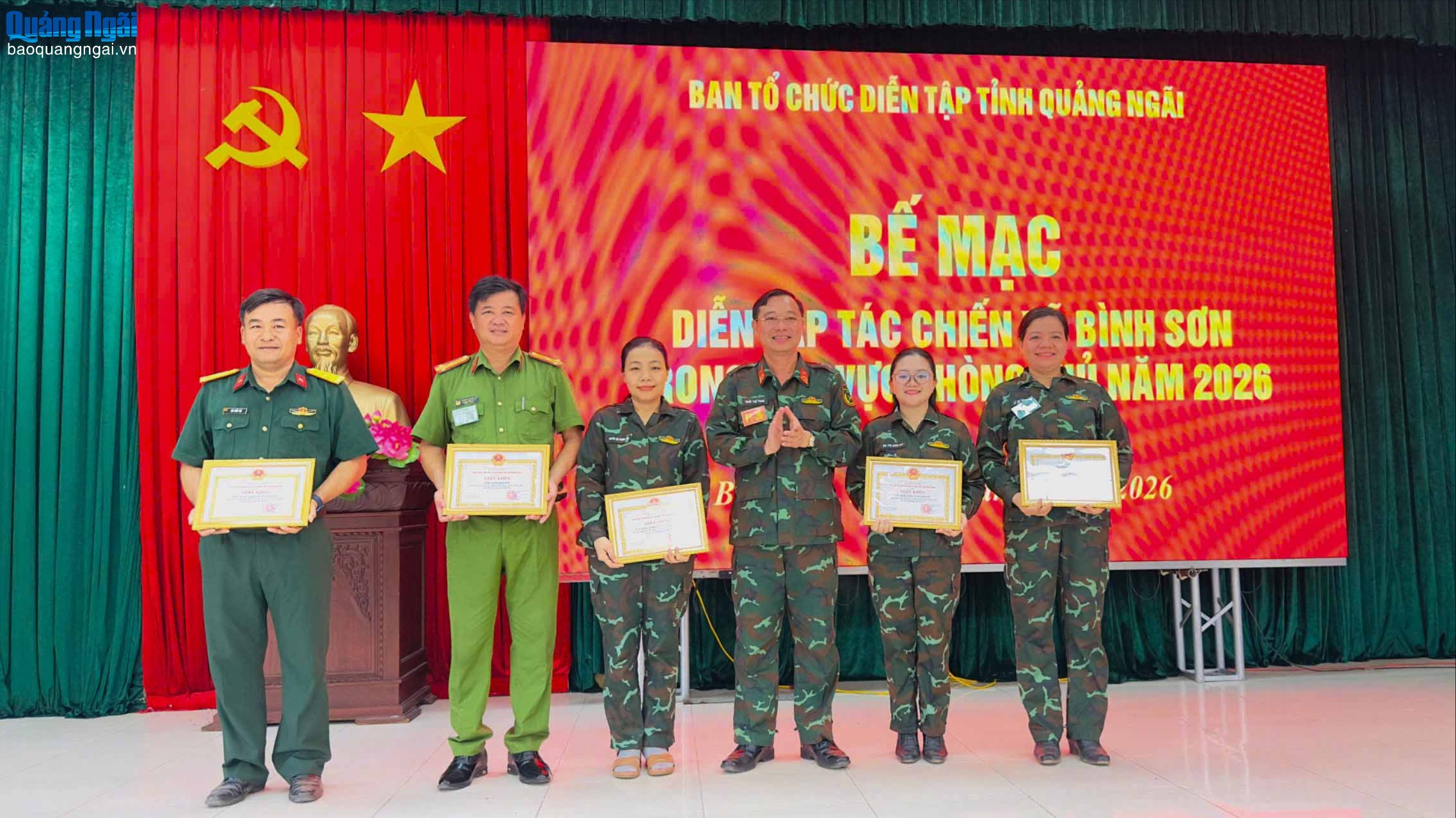 Xã Bình Sơn hoàn thành diễn tập khu vực phòng thủ