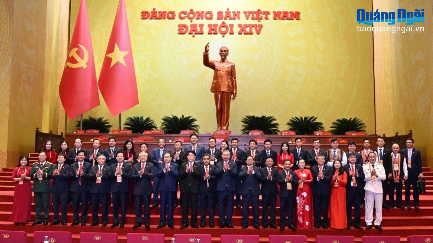 Đoàn đại biểu Quảng Ngãi đóng góp nhiều ý kiến tâm huyết cho Văn kiện Đại hội XIV của Đảng