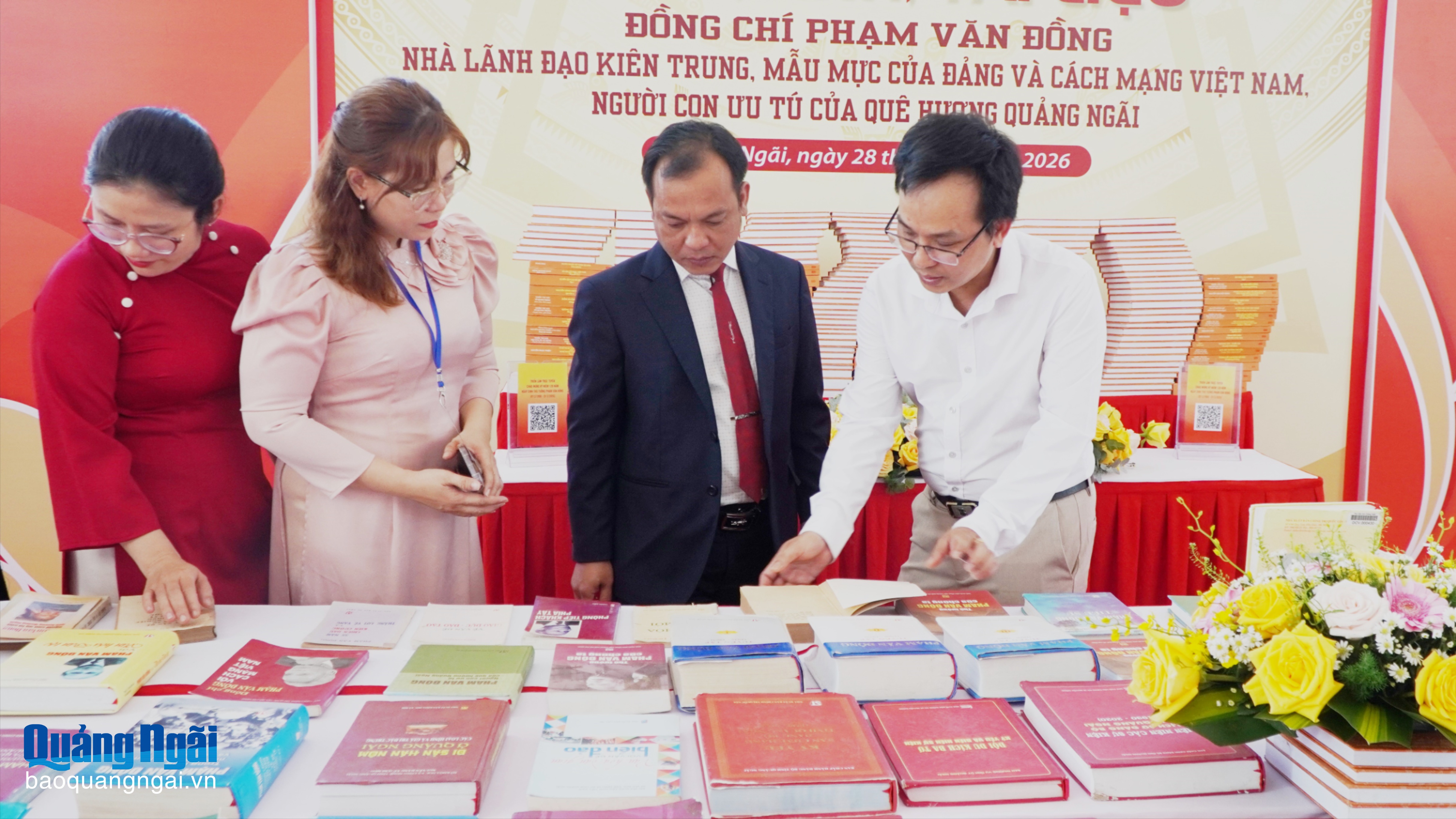 Trưng bày 500 đầu sách, ảnh, tài liệu quý về Thủ tướng Phạm Văn Đồng