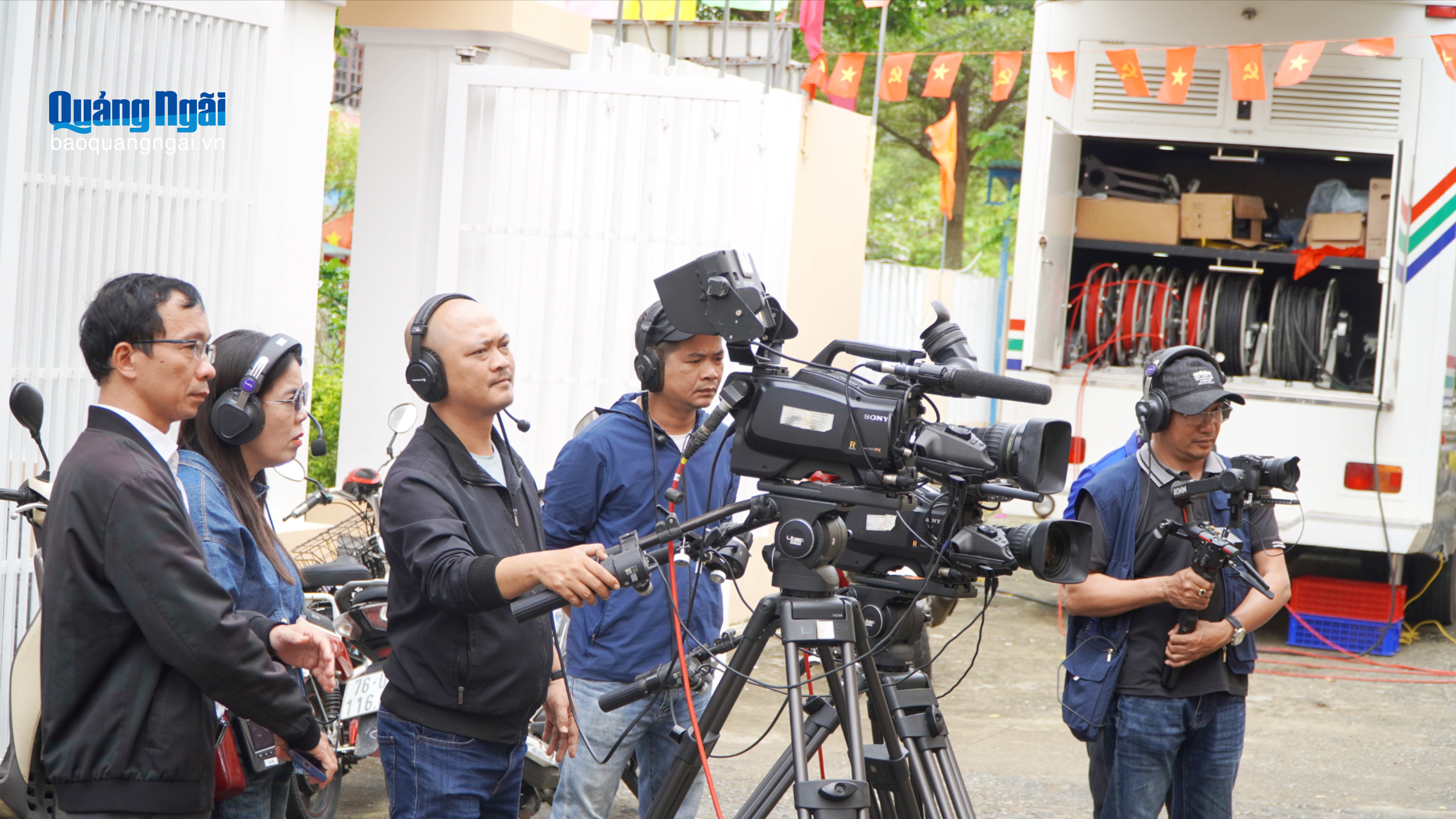 Sẵn sàng truyền hình trực tiếp Chương trình 