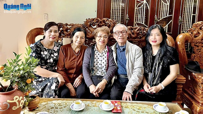 Cặp “song sinh” gắn với Điểm cao 1015