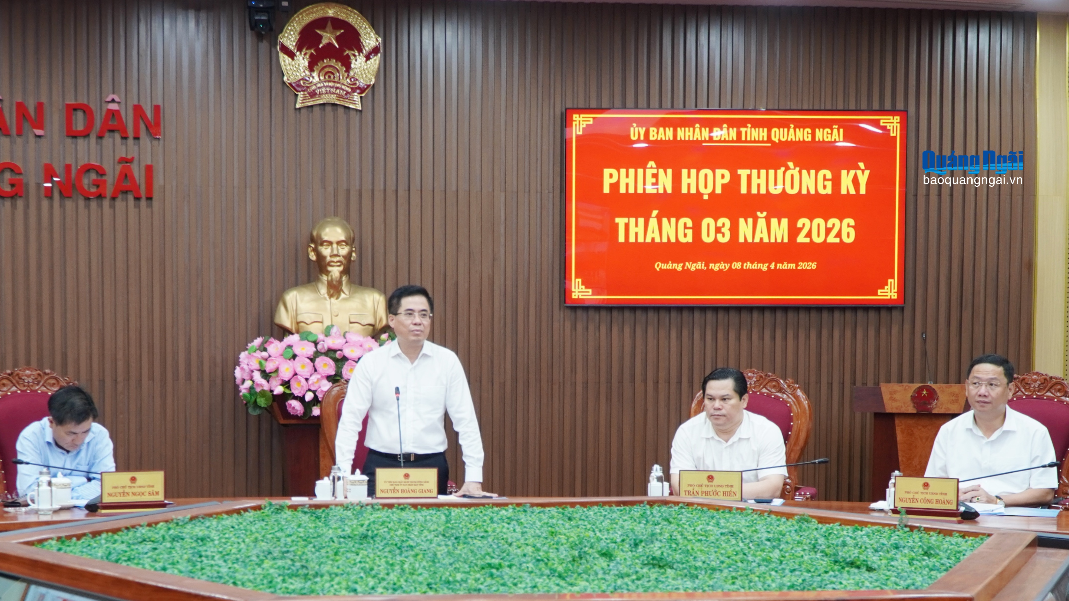 Rà soát kịch bản tăng trưởng, bám sát diễn biến thị trường