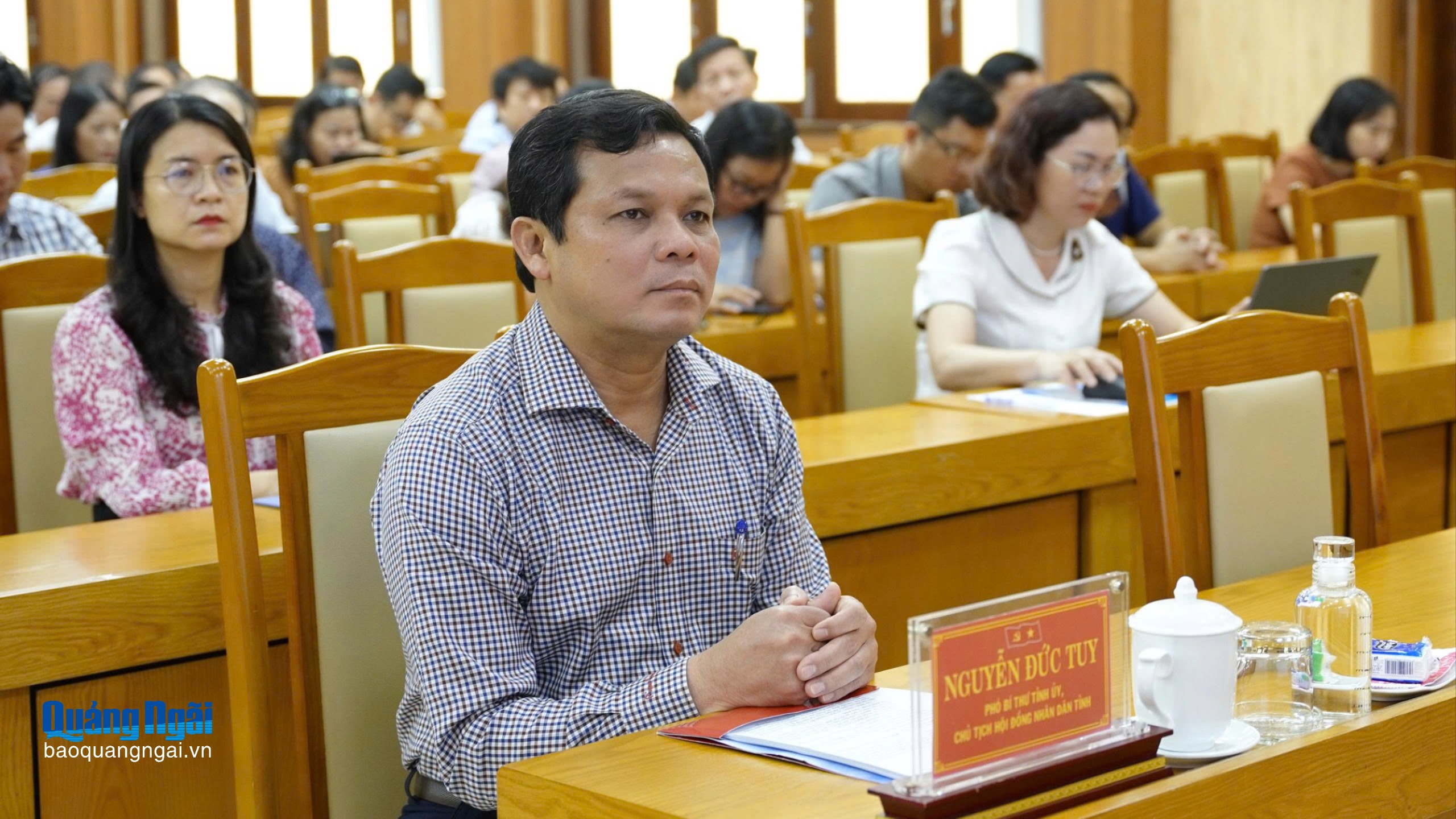 Báo chí, văn nghệ sĩ, trí thức tiên phong đưa Nghị quyết vào cuộc sống