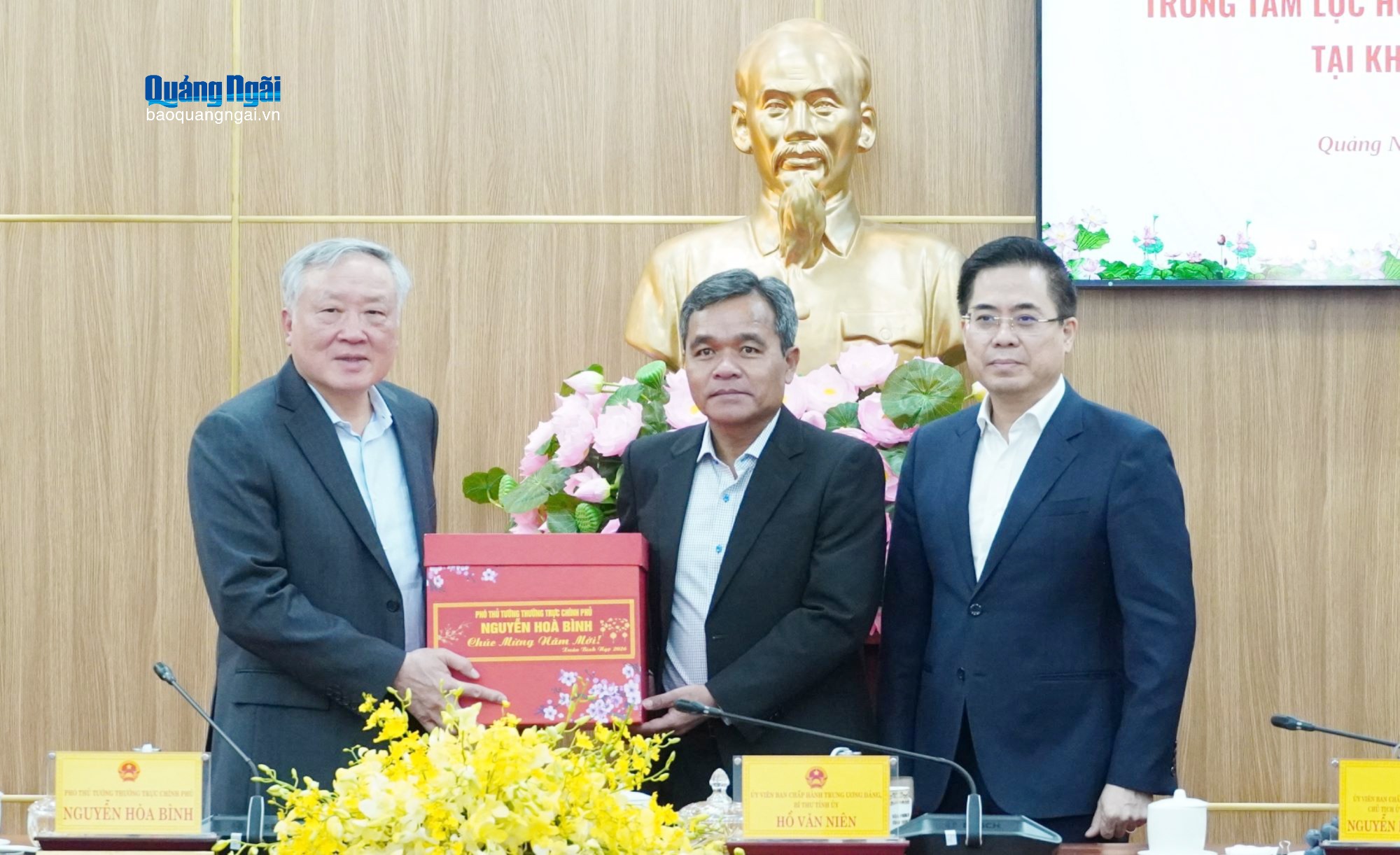 Báo và Phát thanh, Truyền hình Quảng Ngãi