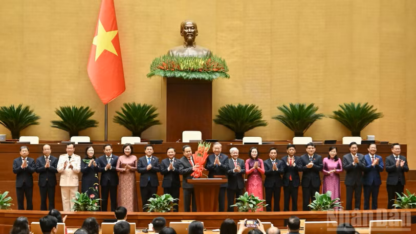 Bầu 6 Phó Chủ tịch Quốc hội và lãnh đạo các cơ quan thuộc Quốc hội