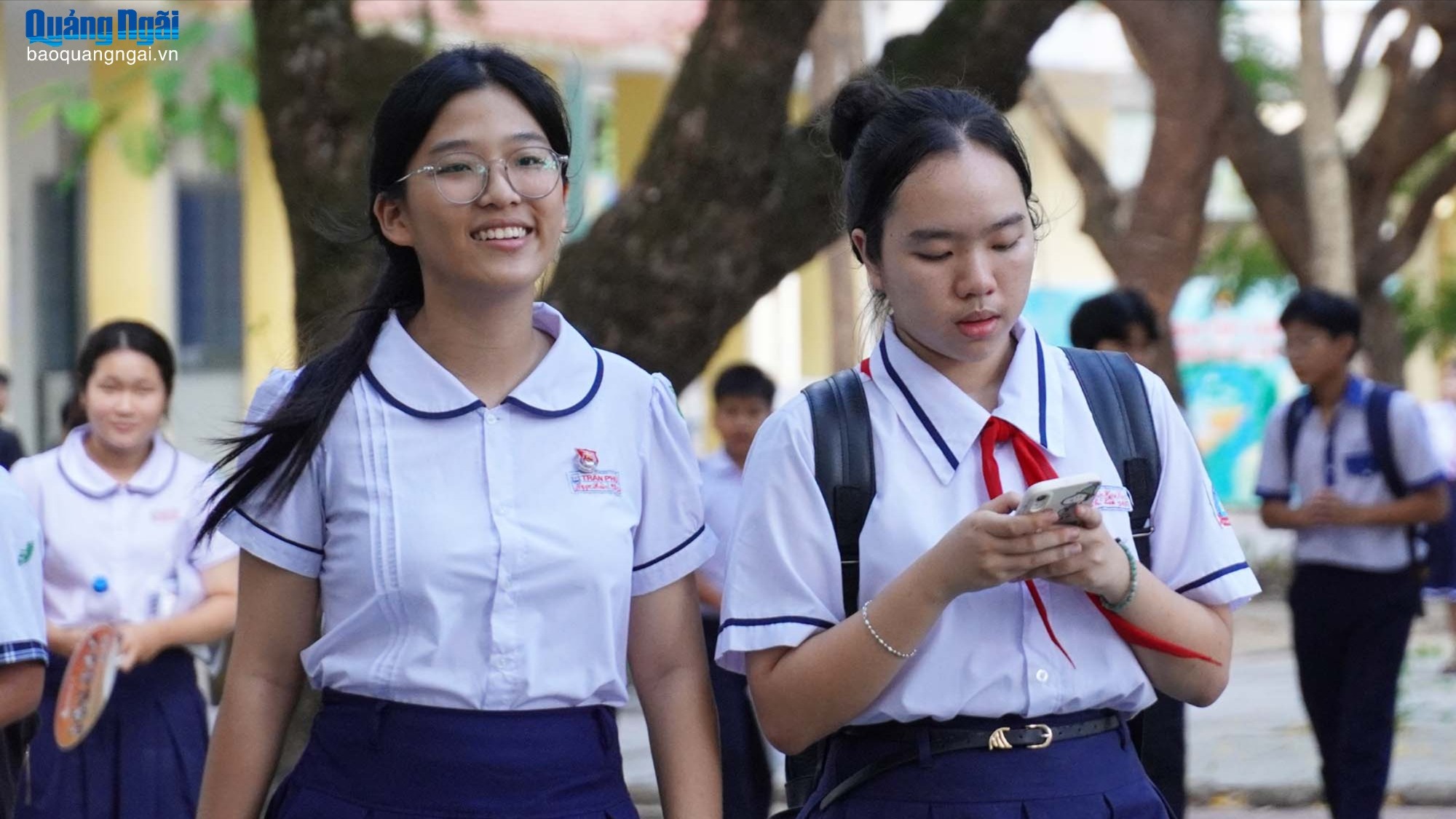 Đề thi Toán tăng tính phân loại thí sinh