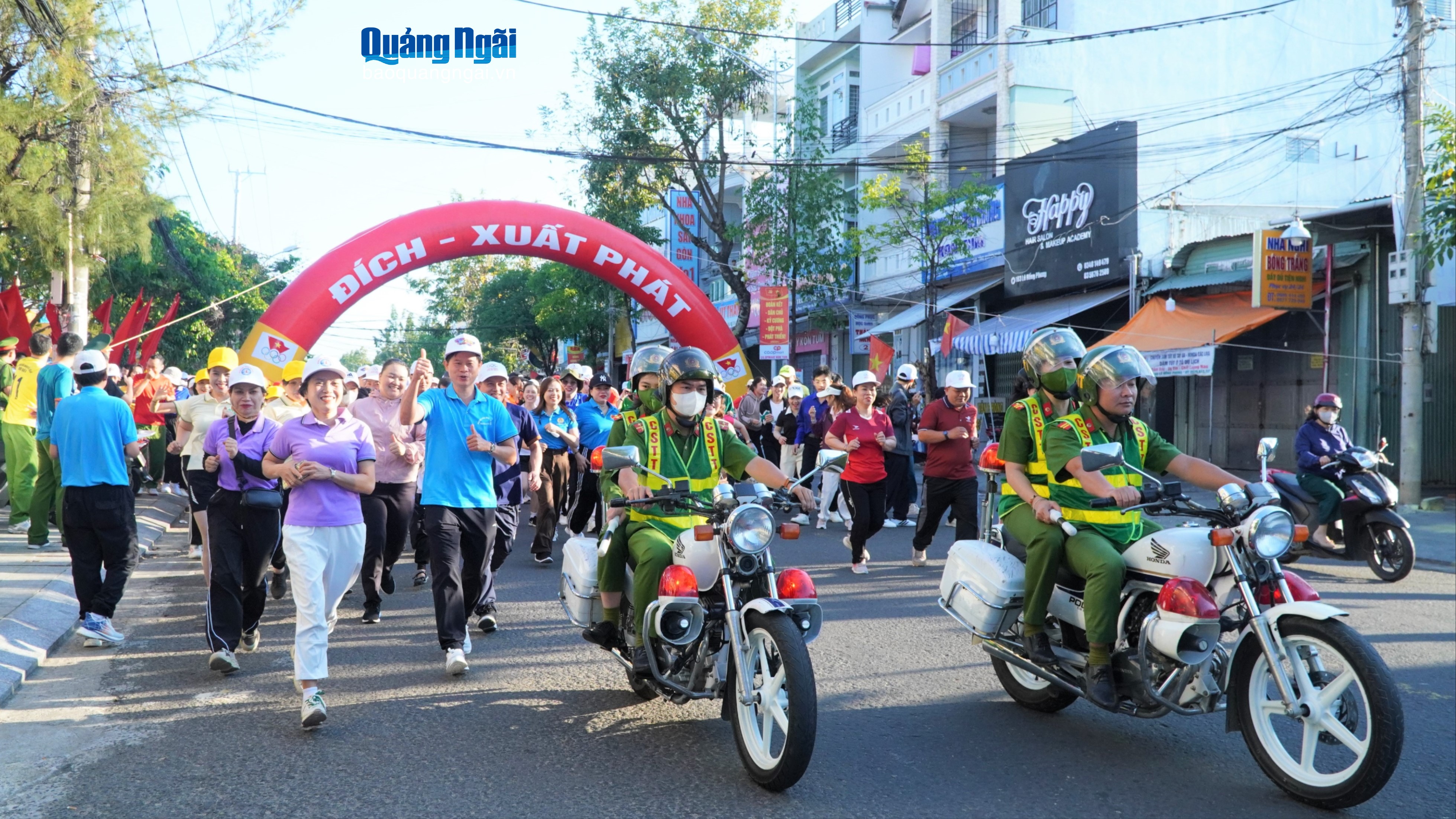 Hơn 1.100 vận động viên tham gia Ngày chạy Olympic vì sức khỏe toàn dân