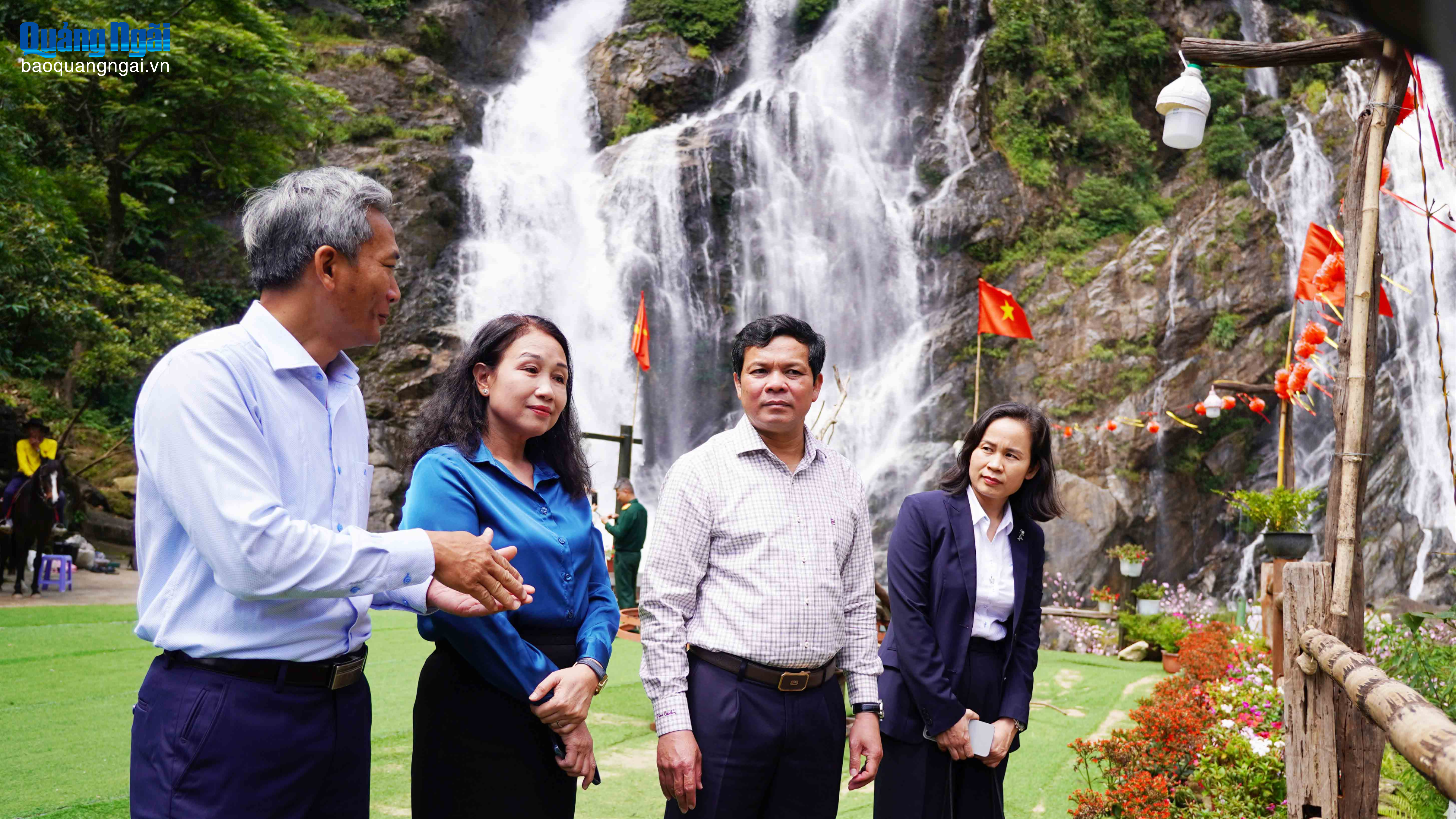 Chủ tịch HĐND tỉnh Nguyễn Đức Tuy khảo sát tại Khu du lịch Thác Trắng